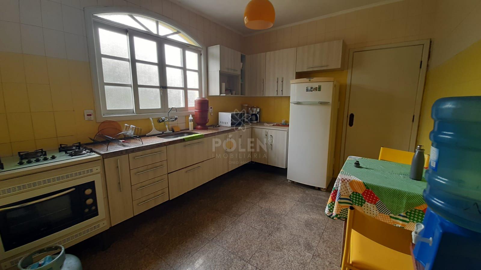 Ch&aacute;cara 3 dormit&oacute;rios - Aluga - Jacare&iacute;/SP  Jacareí - 