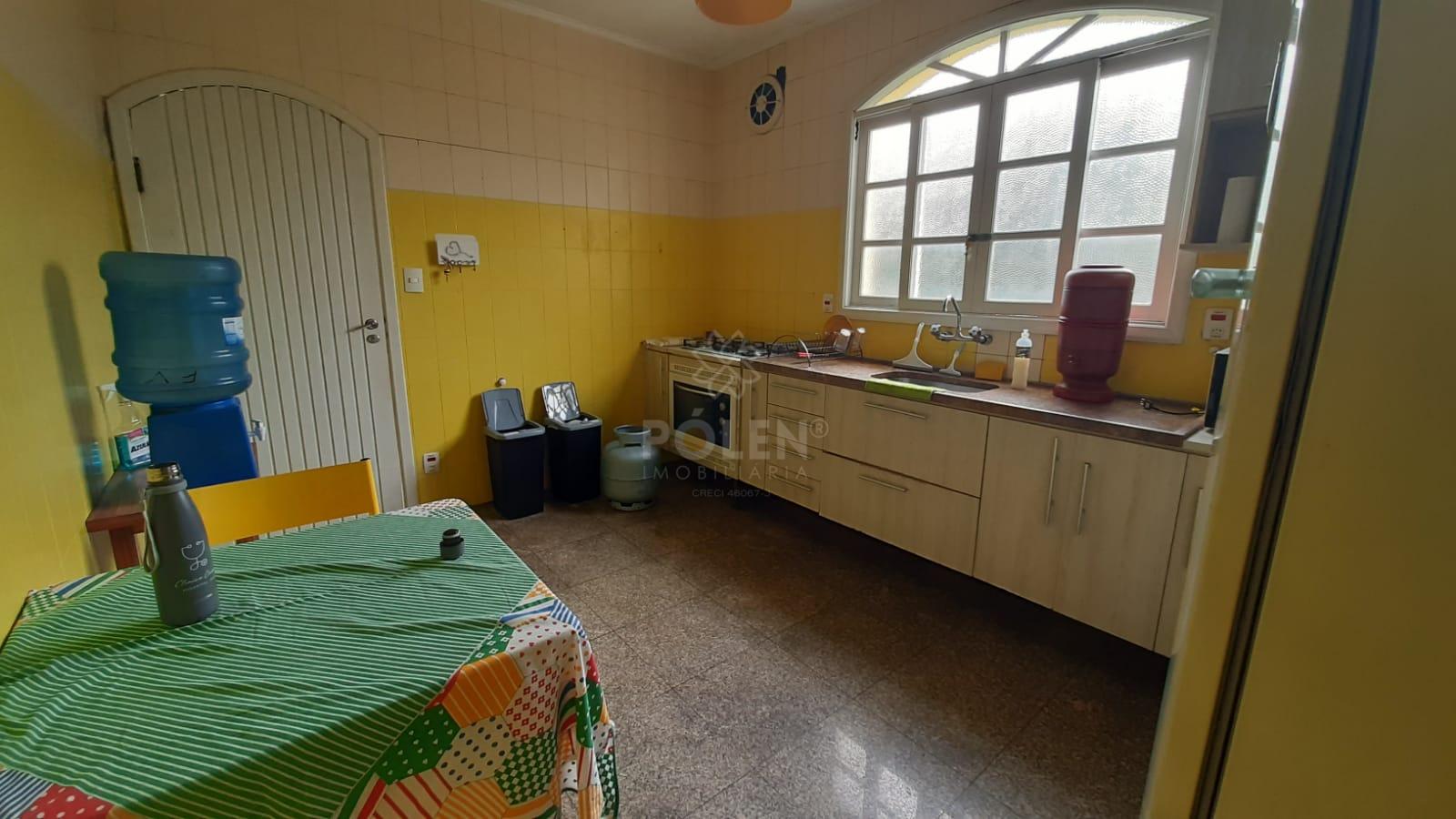 Ch&aacute;cara 3 dormit&oacute;rios - Aluga - Jacare&iacute;/SP  Jacareí - 