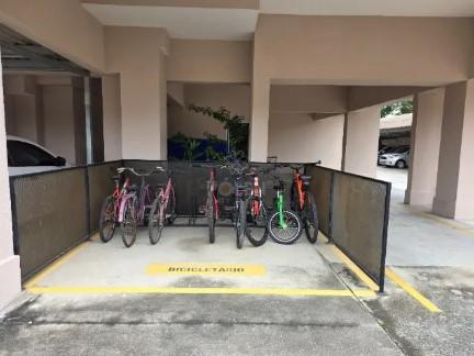 Apartamento Mobiliado - 2 dormit&oacute;rios - Centro - Jacare&iacute;  Jacareí - 