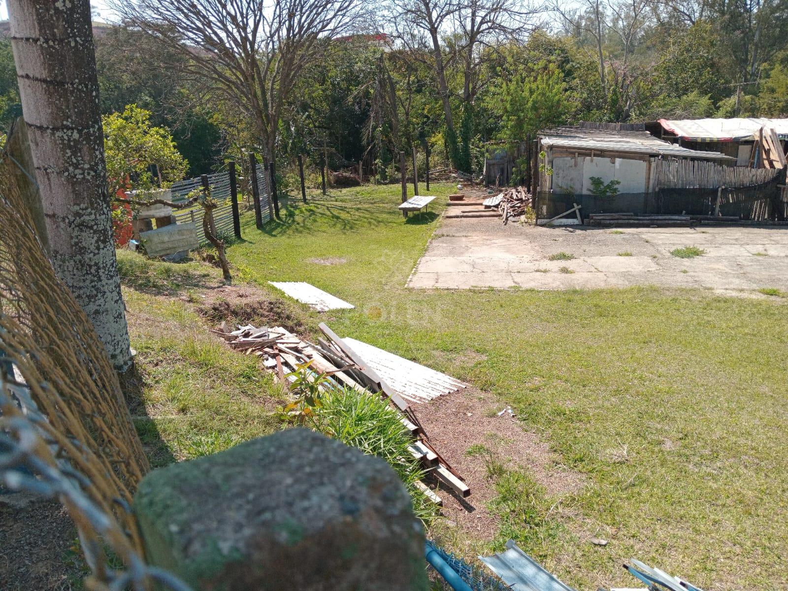 Terreno - Aluga - S&atilde;o Silvestre - Jacare&iacute;  Jacareí - 