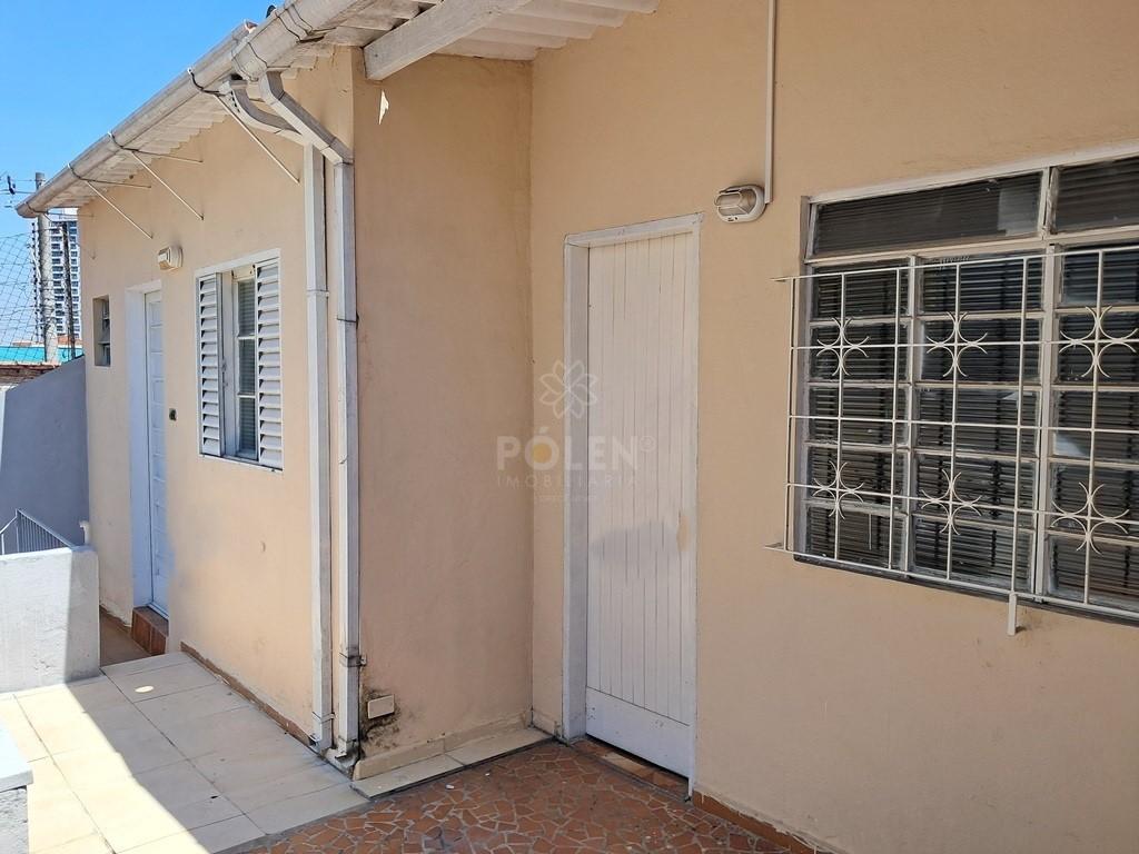 Casa com Ed&iacute;cula - Venda - Centro - Jacare&iacute;  Jacareí - 