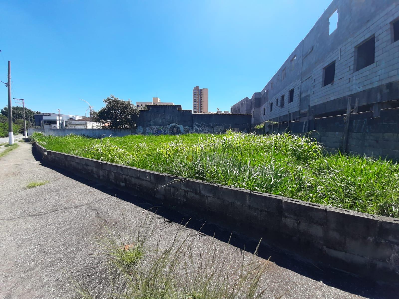 Terreno - Centro - Jacare&iacute; - Aluga  Jacareí - 