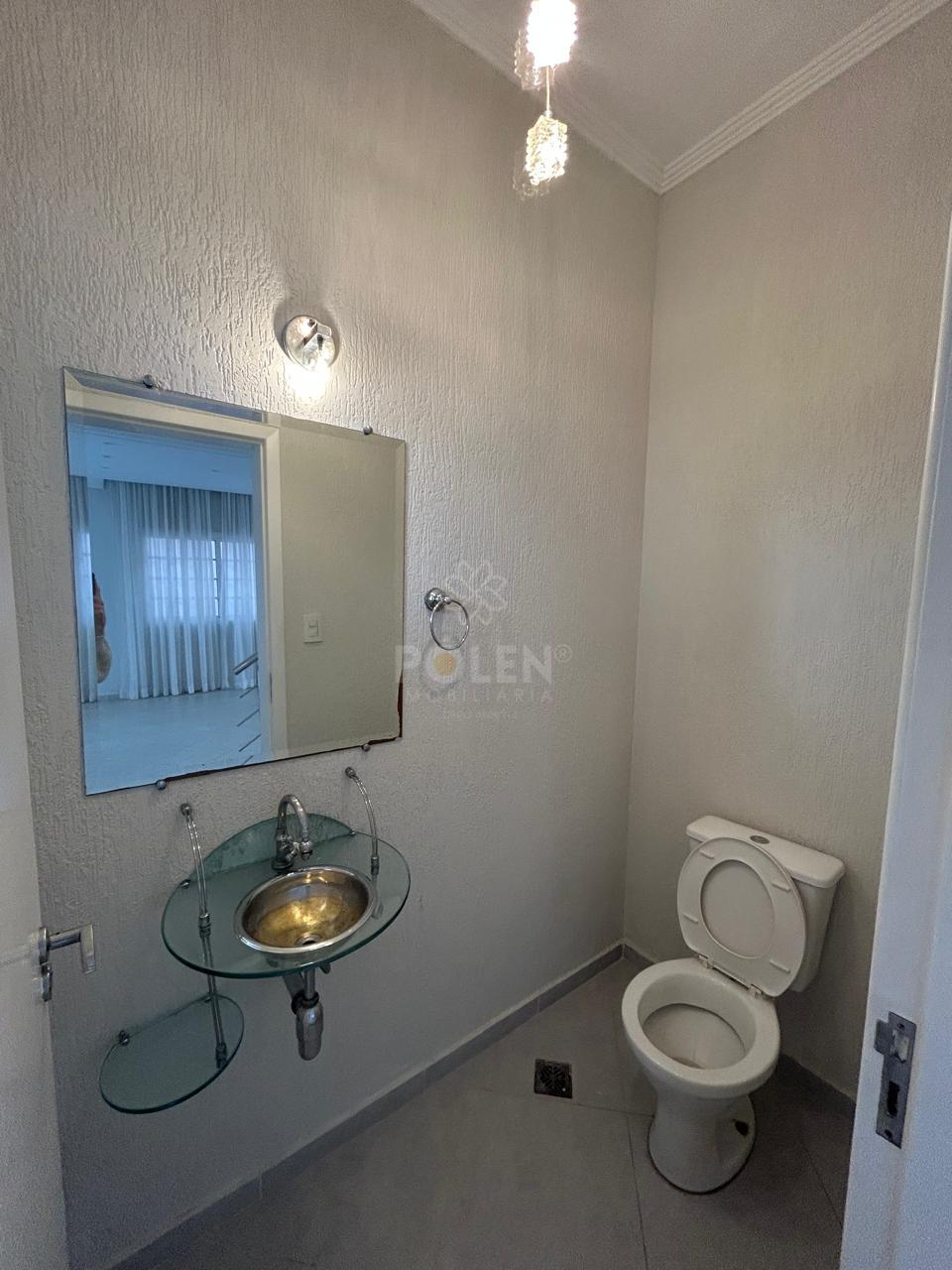 Casa 3 Su&iacute;tes - Aluga - Cidade Jardim - Jacare&iacute;  Jacareí - 