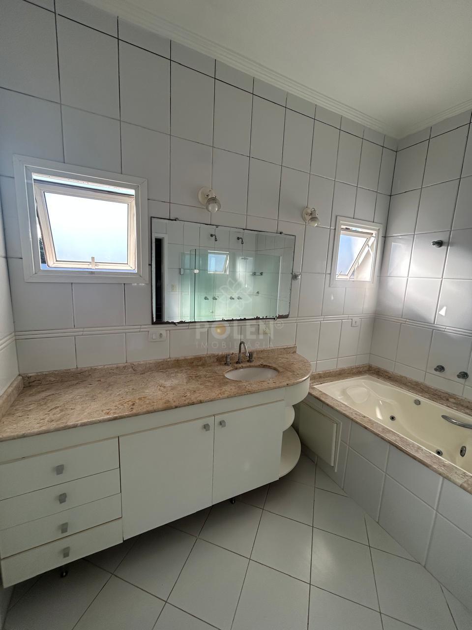 Casa 3 Su&iacute;tes - Aluga - Cidade Jardim - Jacare&iacute;  Jacareí - 