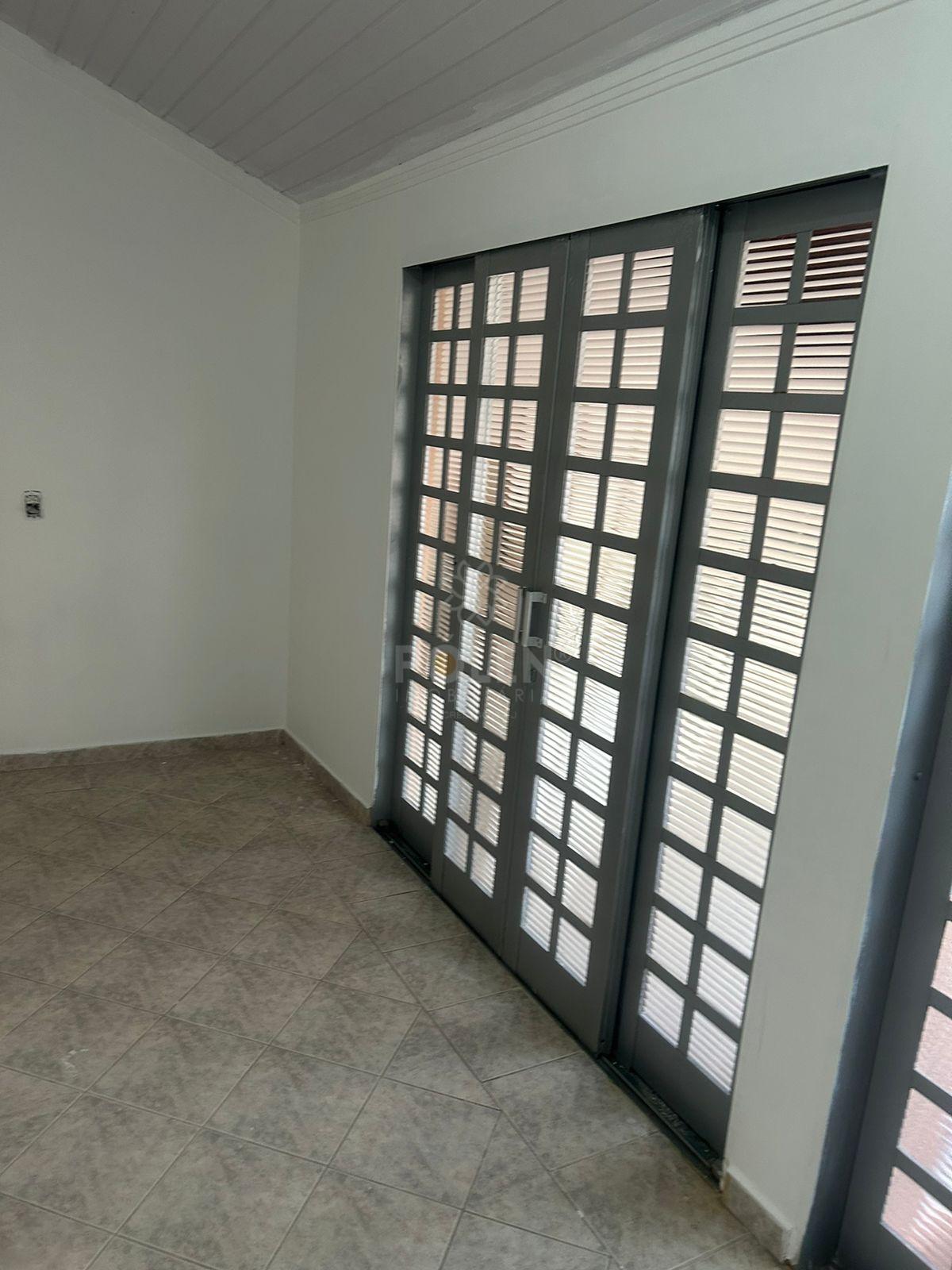 Casa 3 dormit&oacute;rios - Vende ou Aluga - Parque Nova Am&eacute;rica - Jacare&iacute;  Jacareí - 