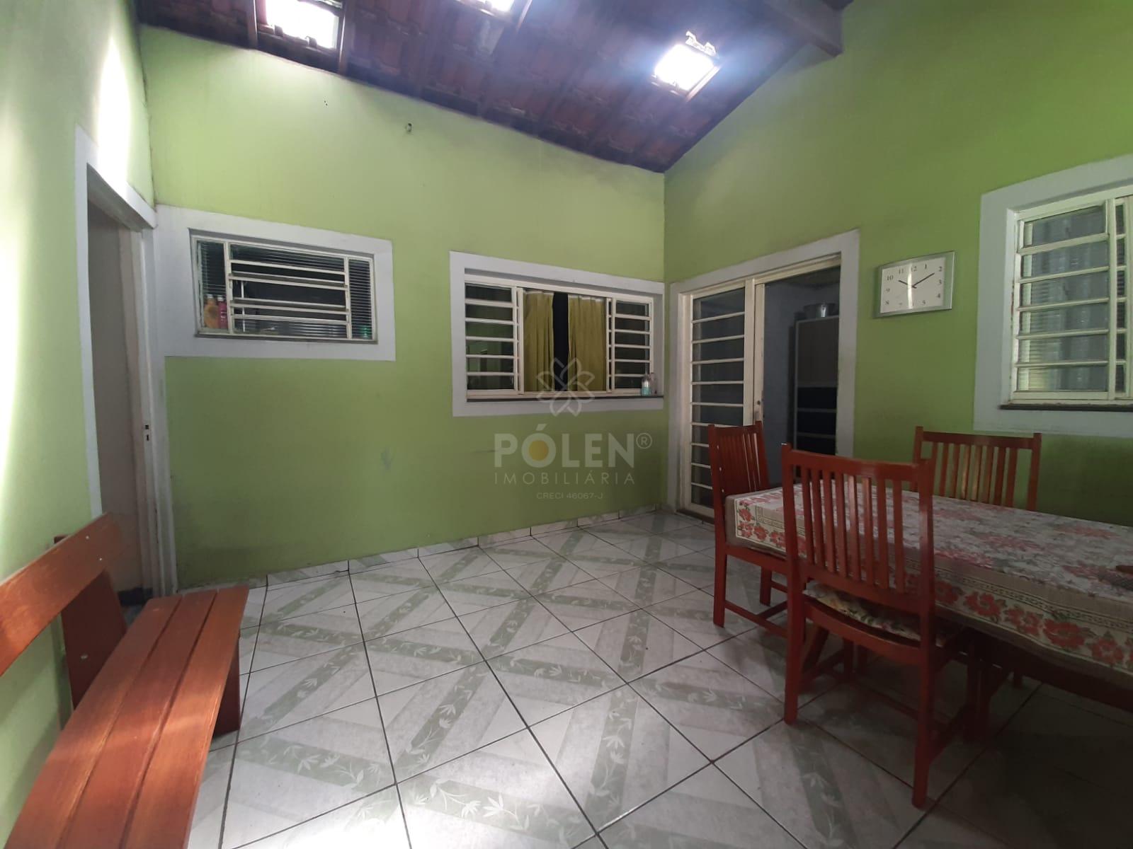 Casa t&eacute;rrea 4 dormit&oacute;rios - S&atilde;o Jo&atilde;o - Jacare&iacute; - Aluga  Jacareí - 