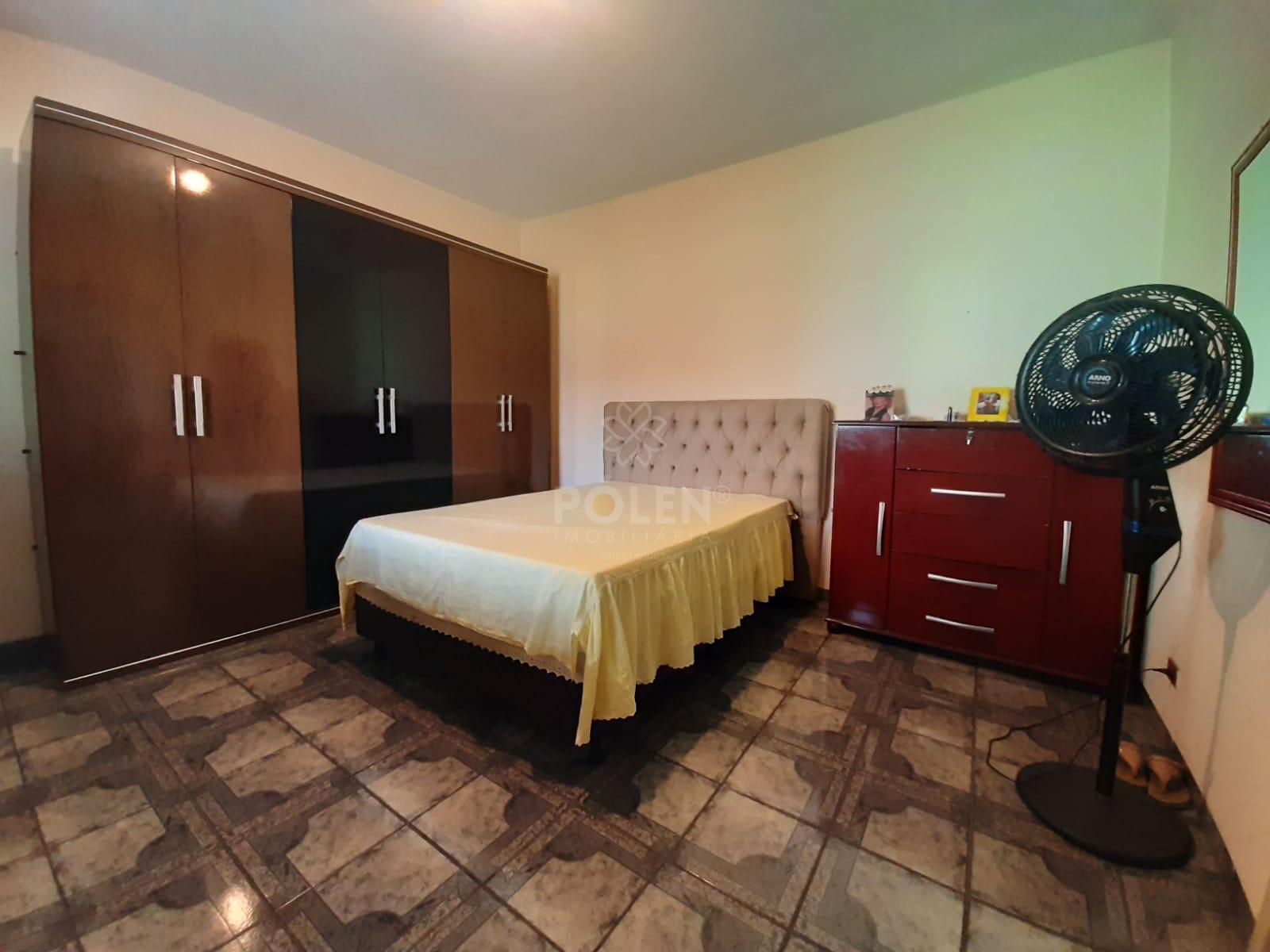 Casa t&eacute;rrea 4 dormit&oacute;rios - S&atilde;o Jo&atilde;o - Jacare&iacute; - Aluga  Jacareí - 