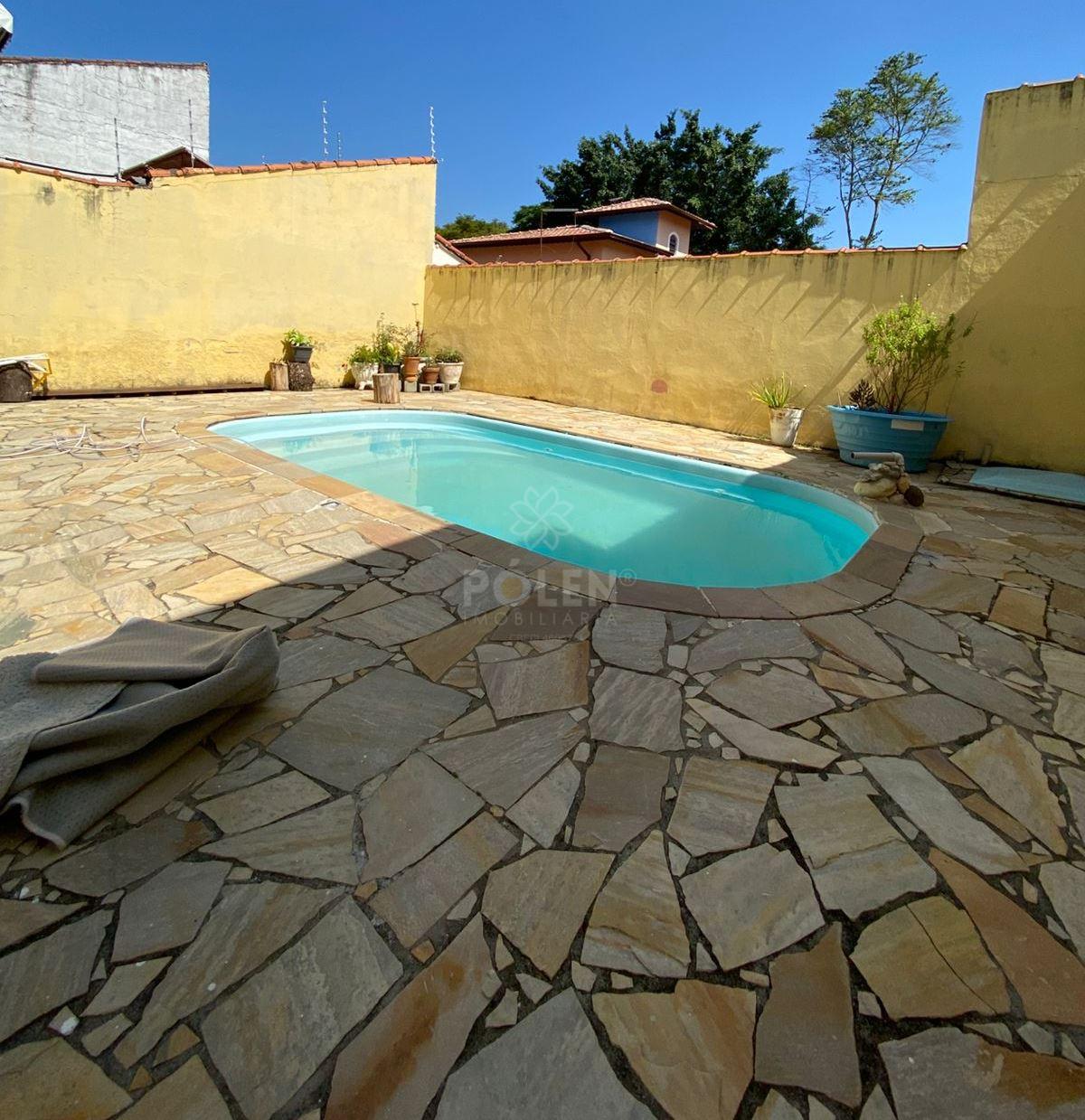 Casa 5 Dormit&oacute;rios - Aluga - Terras de S&atilde;o Jo&atilde;o - Jacare&iacute;  Jacareí - 