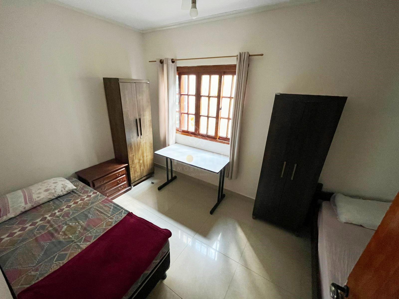 Casa 5 Dormit&oacute;rios - Aluga - Terras de S&atilde;o Jo&atilde;o - Jacare&iacute;  Jacareí - 