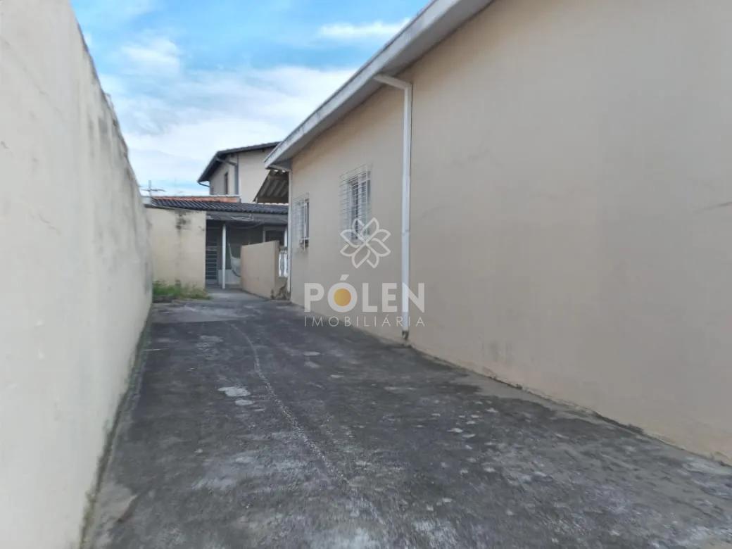 Casa com Ed&iacute;cula - Jardim Fl&oacute;rida - Jacare&iacute; - Vende  Jacareí - 