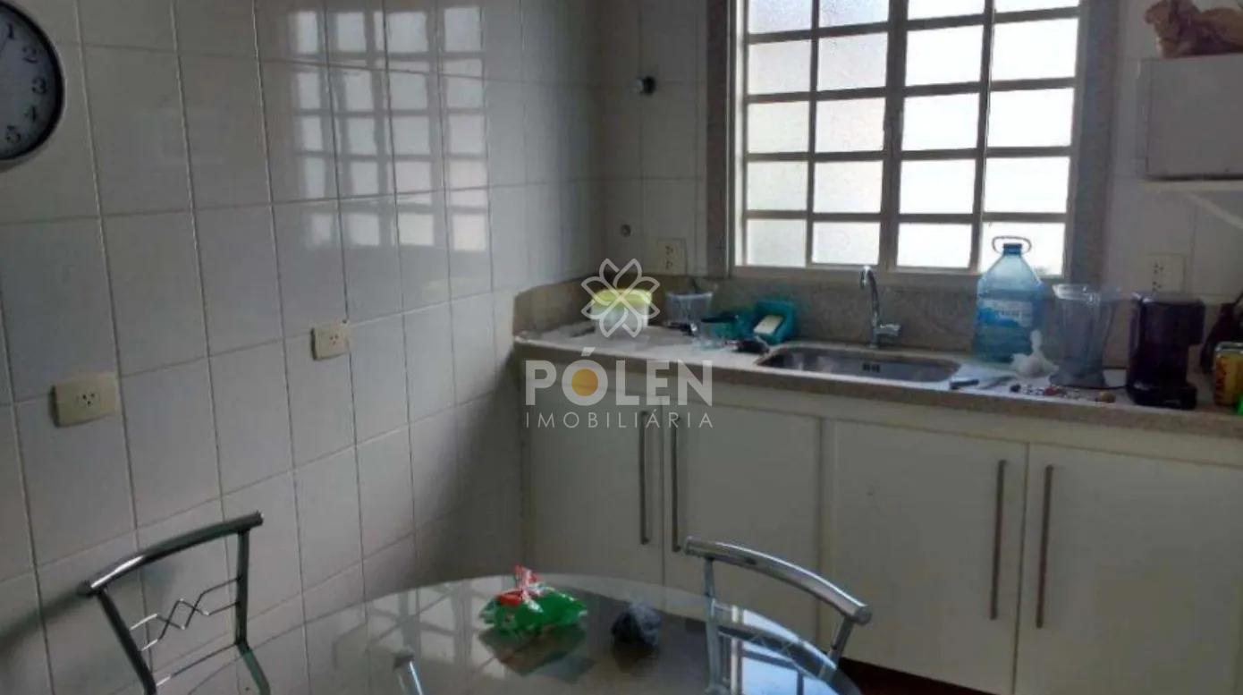 Im&oacute;vel comercial - 2000 m&sup2; - Venda - Jacare&iacute;  Jacareí - 