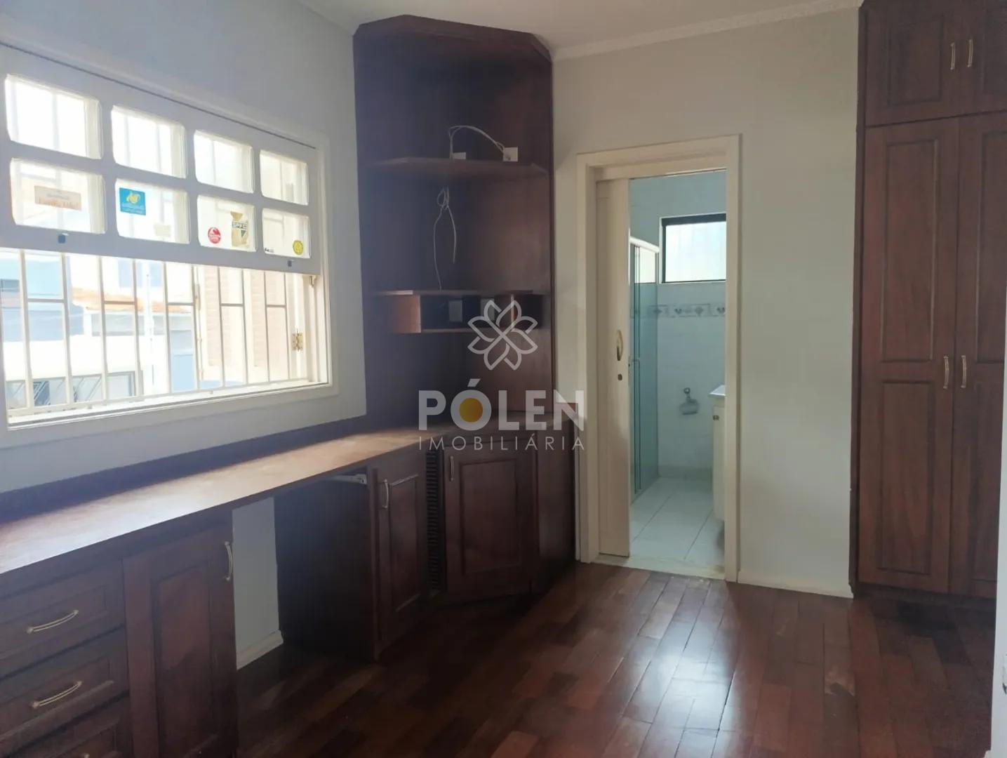 Casa 4 dormit&oacute;rios - Aluga - Jacare&iacute;  Jacareí - 