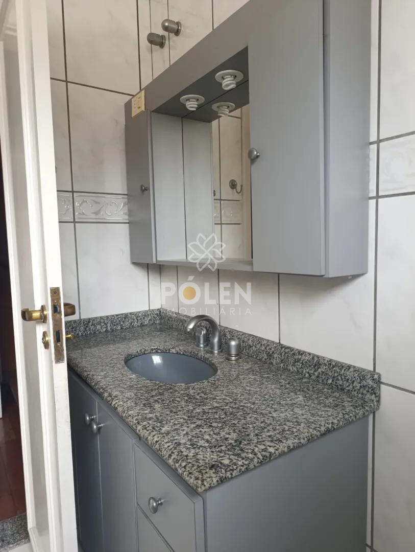 Casa 4 dormit&oacute;rios - Aluga - Jacare&iacute;  Jacareí - 