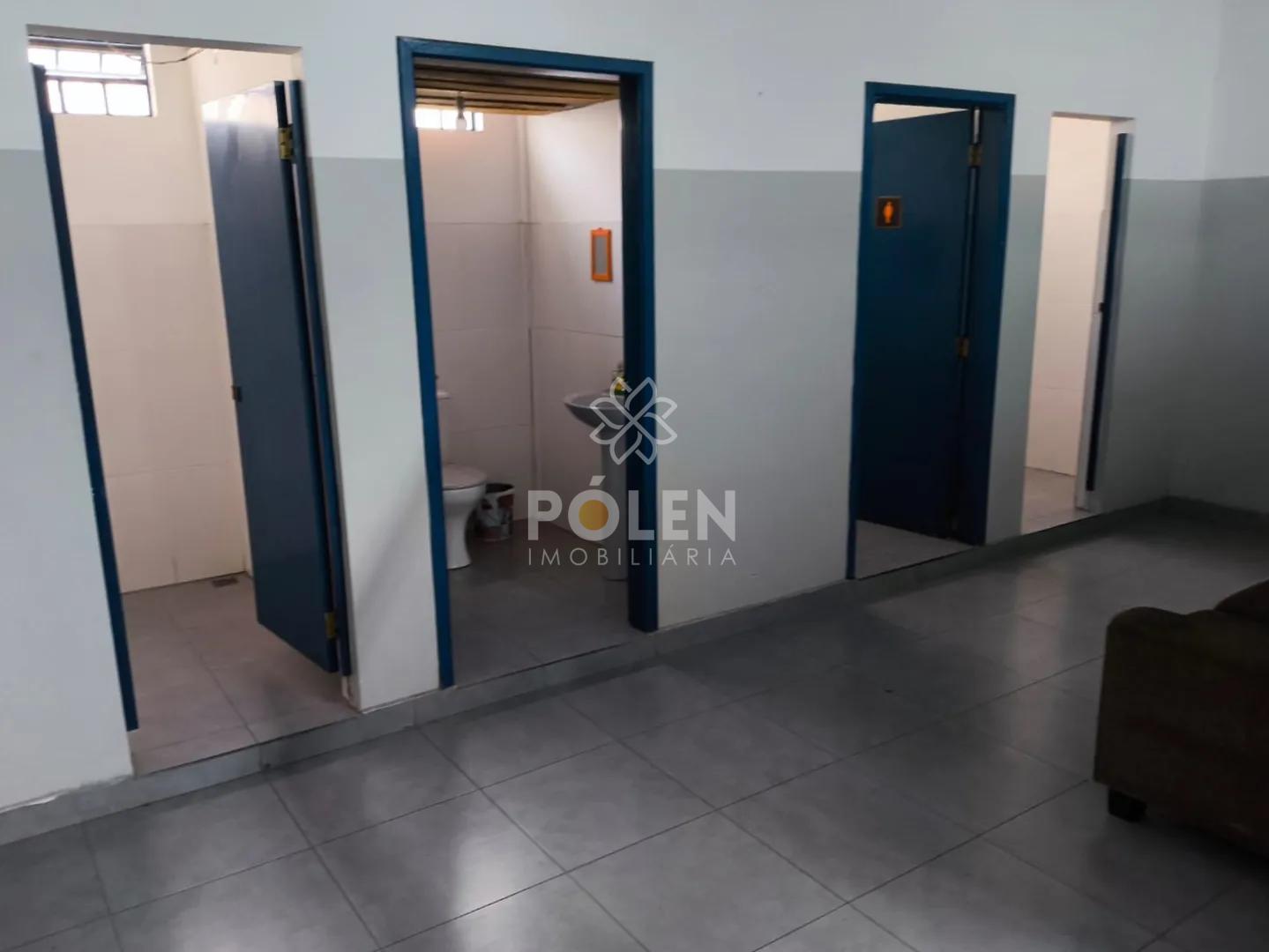 Im&oacute;vel Comercial - Aluga - 960m&sup2; - Jacare&iacute;  Jacareí - 