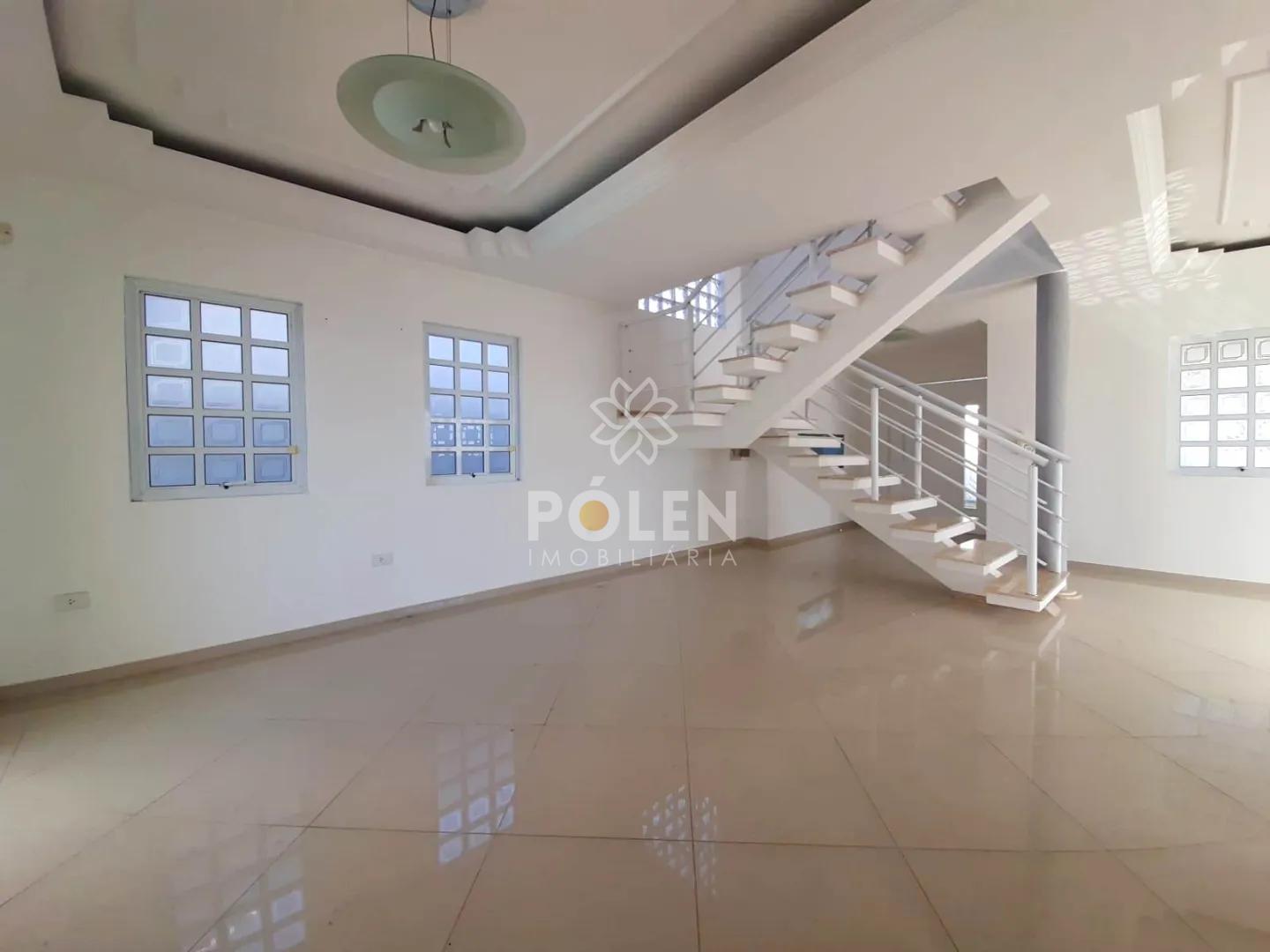 Casa 3 dormit&oacute;rios - Terras de S&atilde;o Jo&atilde;o - Jacare&iacute; - Aluga  Jacareí - 