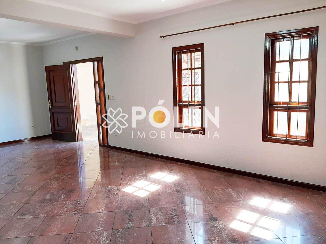 Casa 3 dormitórios - Jardim Santa Maria - Jacareí - Venda - Permuta - Jacareí - 