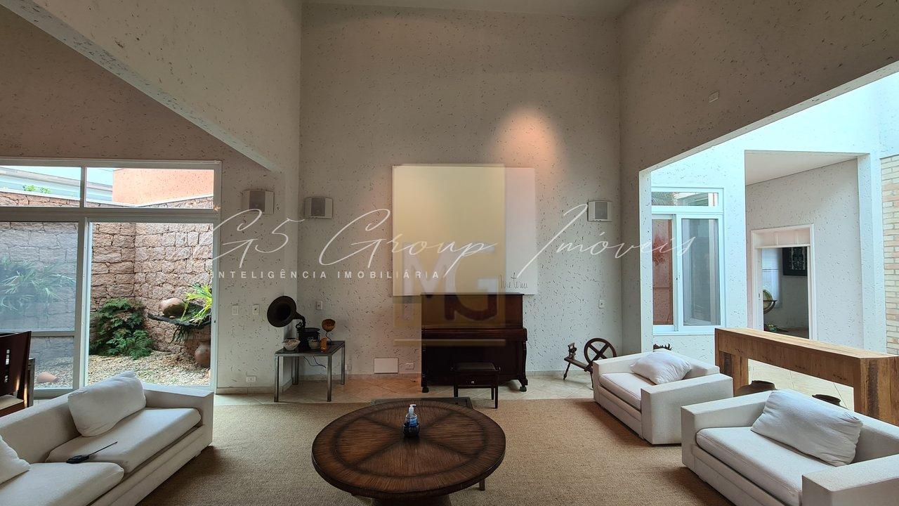 Casa cinematográfica com Golfe no quintal no Terras de São José I Condomínio Terras de São José Itu - 