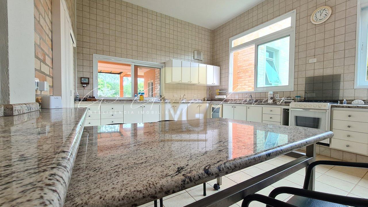 Casa cinematográfica com Golfe no quintal no Terras de São José I Condomínio Terras de São José Itu - 