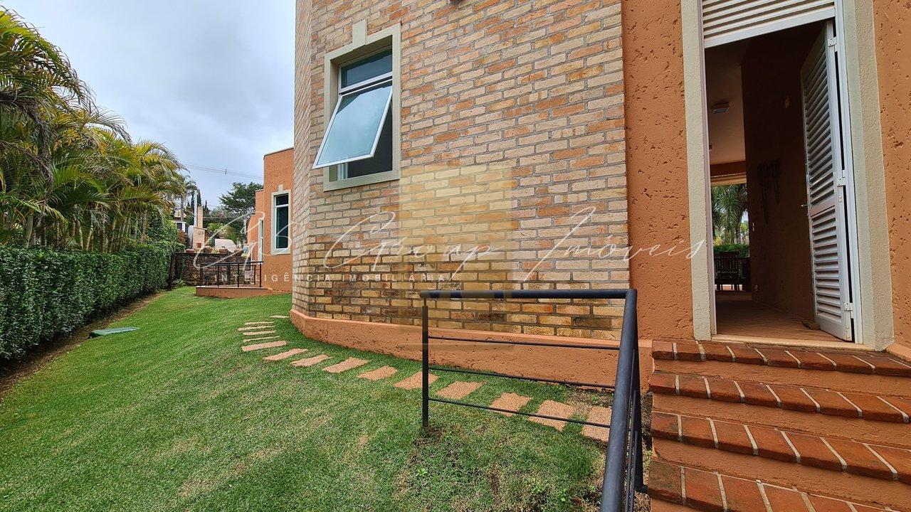 Casa cinematográfica com Golfe no quintal no Terras de São José I Condomínio Terras de São José Itu - 