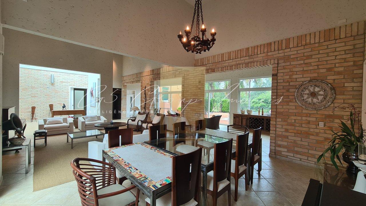 Casa cinematográfica com Golfe no quintal no Terras de São José I Condomínio Terras de São José Itu - 