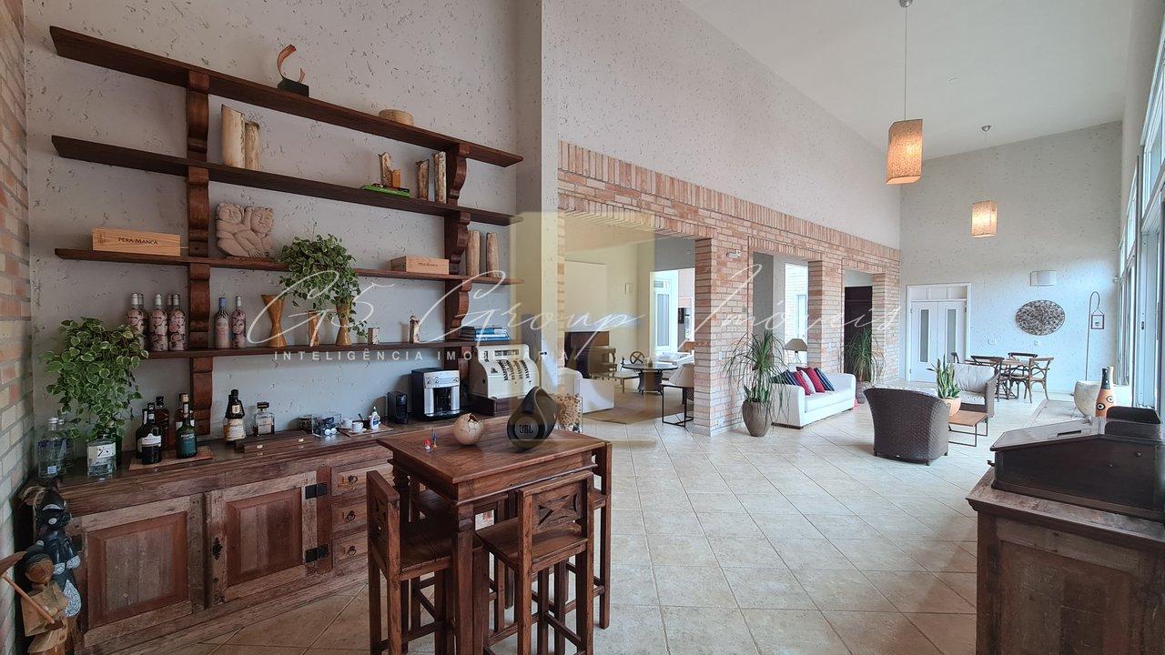 Casa cinematográfica com Golfe no quintal no Terras de São José I Condomínio Terras de São José Itu - 