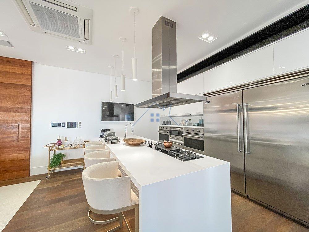 Casa Espetacular em ITU com pé direito triplo 1600 m²  Itu - 