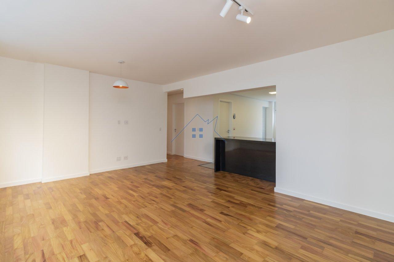 Apartamento reformado em Higienópolis 3 dorm 1 suíte 1 vaga Rua Pernambuco São Paulo - 