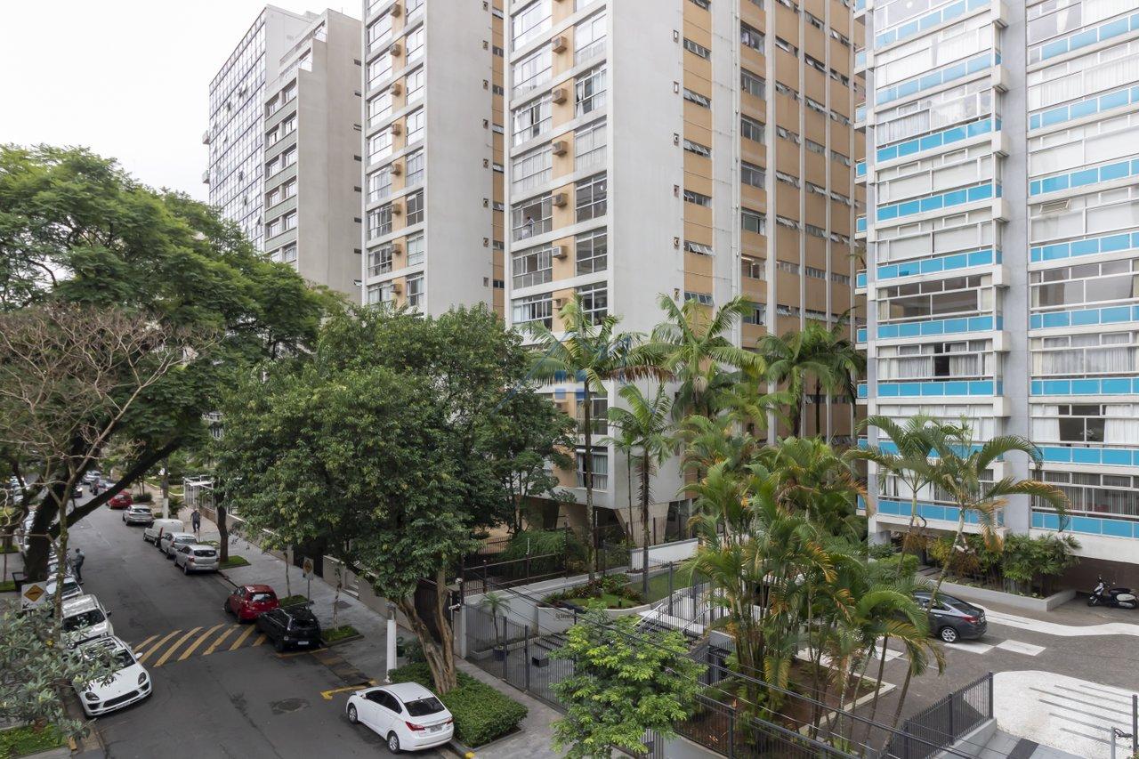 Apartamento reformado em Higienópolis 3 dorm 1 suíte 1 vaga Rua Pernambuco São Paulo - 