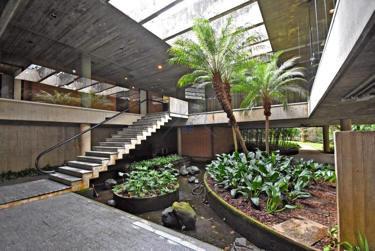 Casa com terreno de 3.100 m² na Cidade Jardim - ZER 1 Avenida das Magnólias São Paulo - 