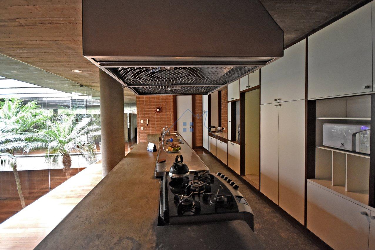 Casa com terreno de 3.100 m² na Cidade Jardim - ZER 1 Avenida das Magnólias São Paulo - 