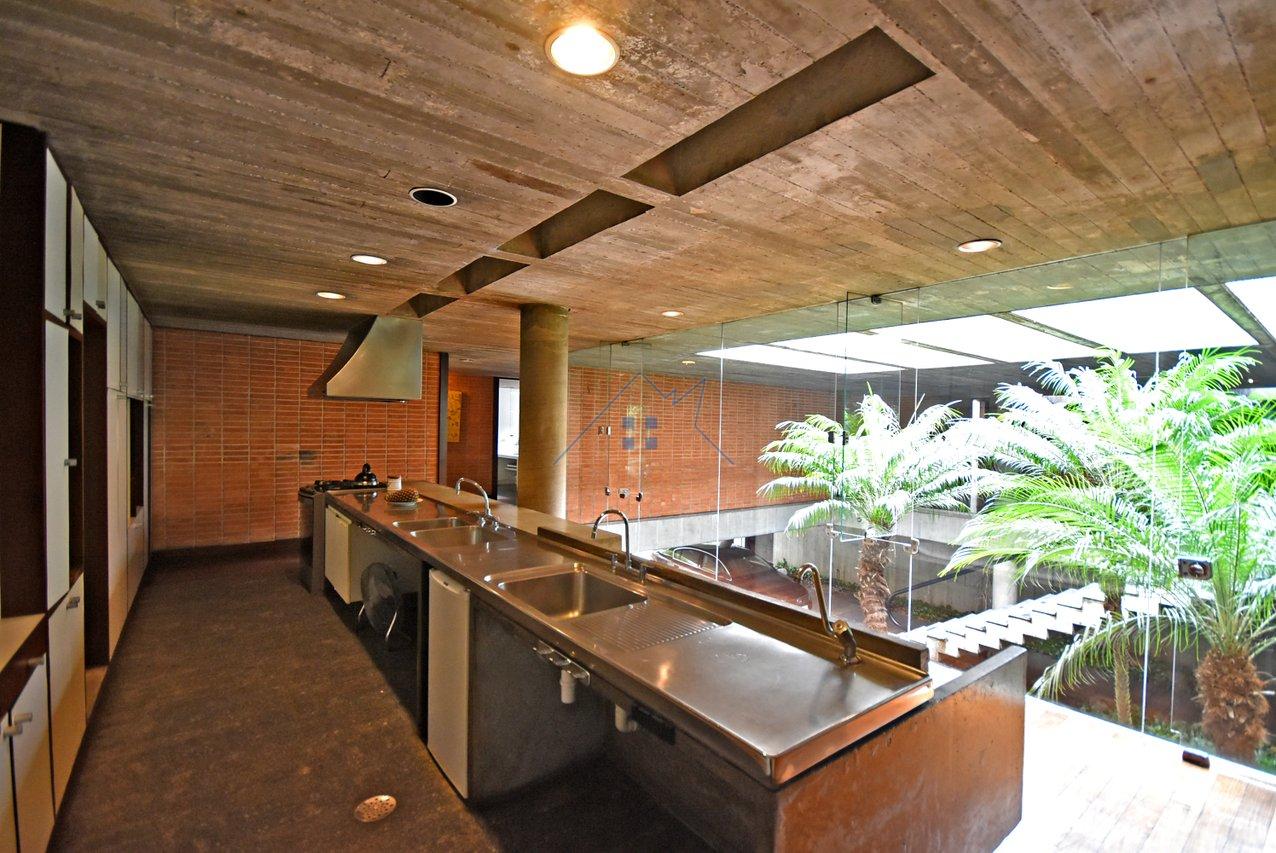 Casa com terreno de 3.100 m² na Cidade Jardim - ZER 1 Avenida das Magnólias São Paulo - 