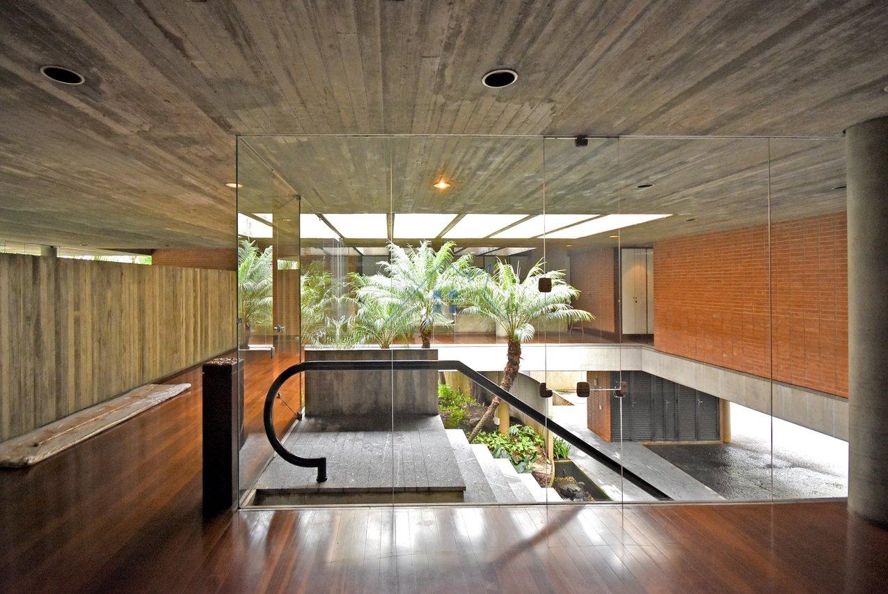 Casa com terreno de 3.100 m² na Cidade Jardim - ZER 1 Avenida das Magnólias São Paulo - 