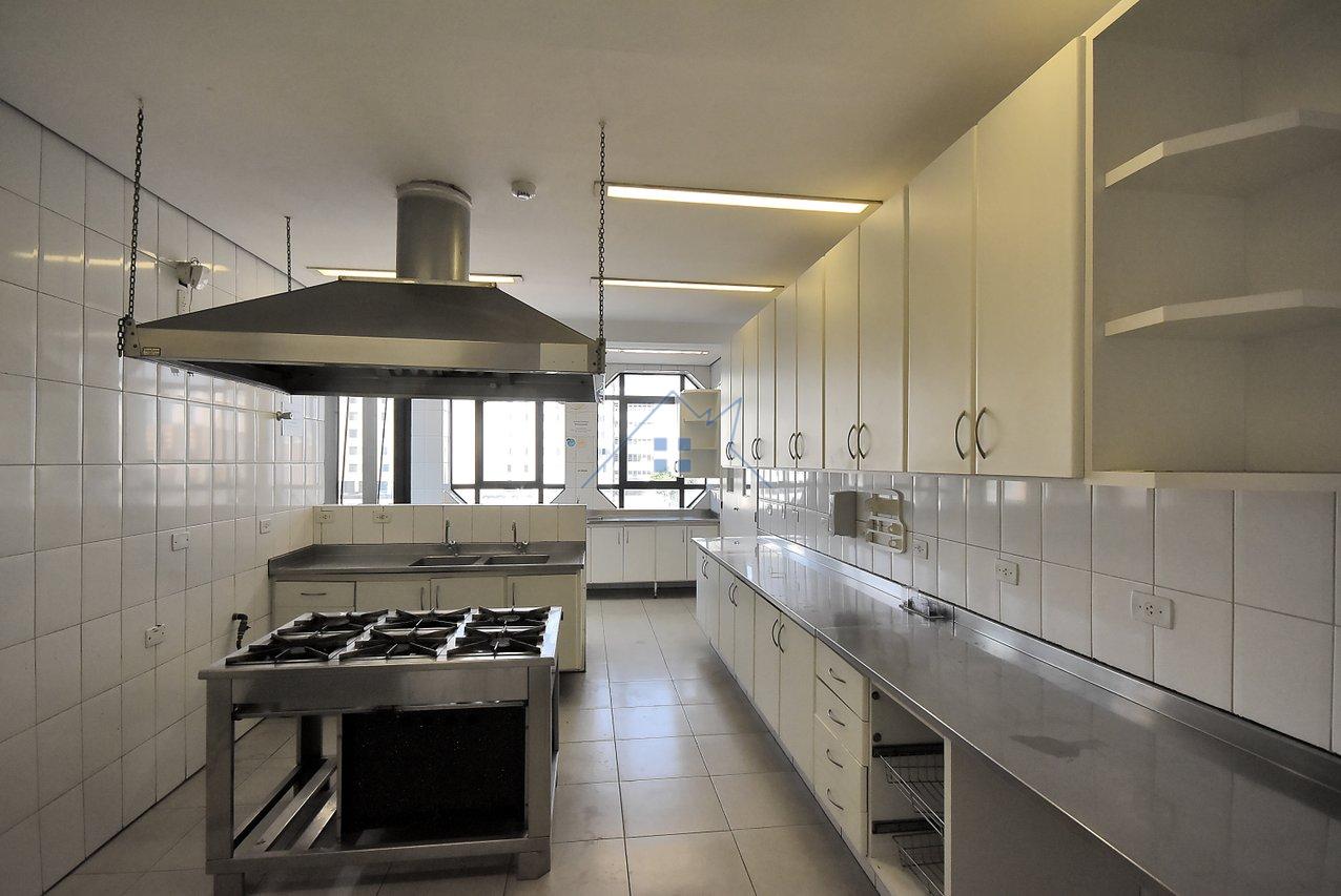 Excelente Prédio Monousuário Comercial no bairro da Luz Avenida Tiradentes São Paulo - 