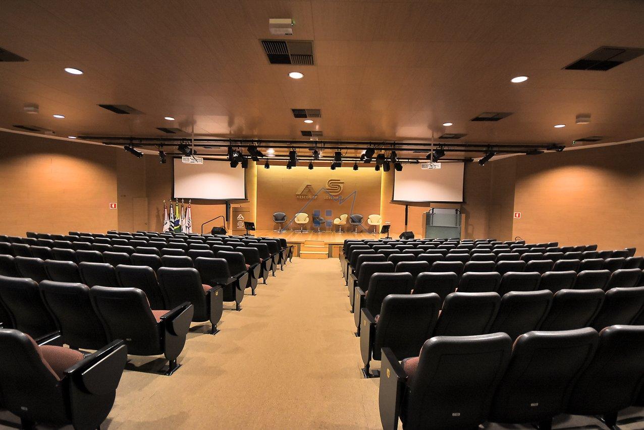Excelente Prédio Monousuário Comercial no bairro da Luz Avenida Tiradentes São Paulo - 