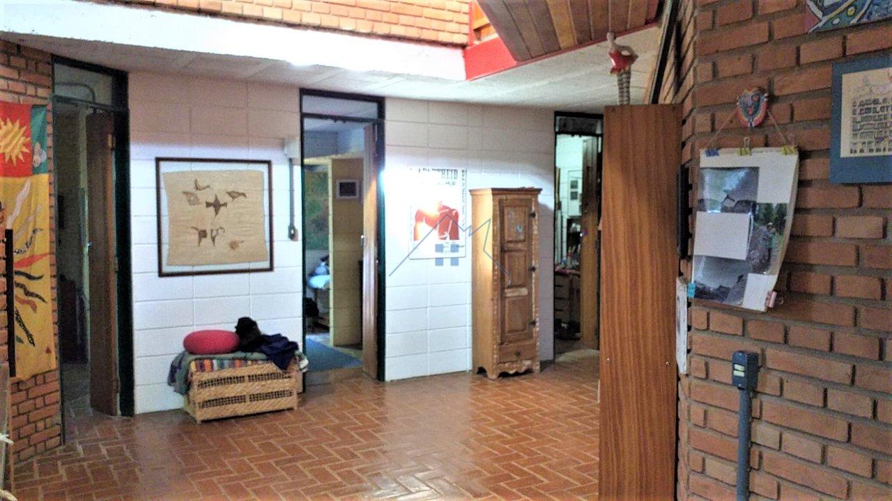 Casa em condomínio 6 dorm 2 suítes 4 vagas Rua José Ponchio Vizzari Campinas - 