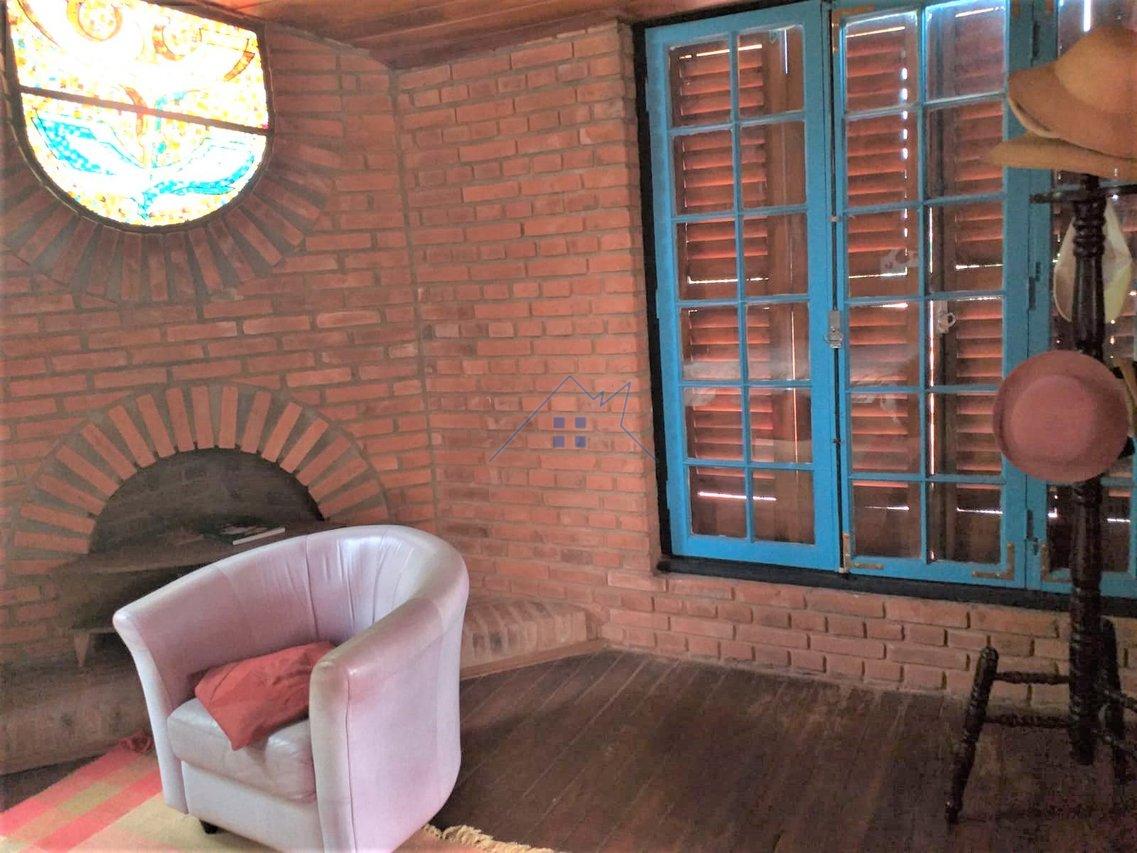 Casa em condomínio 6 dorm 2 suítes 4 vagas Rua José Ponchio Vizzari Campinas - 