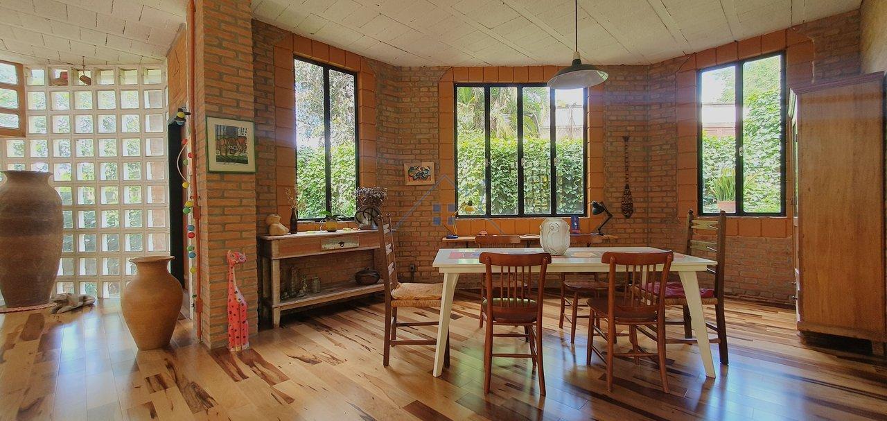 Casa em condomínio 6 dorm 2 suítes 4 vagas Rua José Ponchio Vizzari Campinas - 