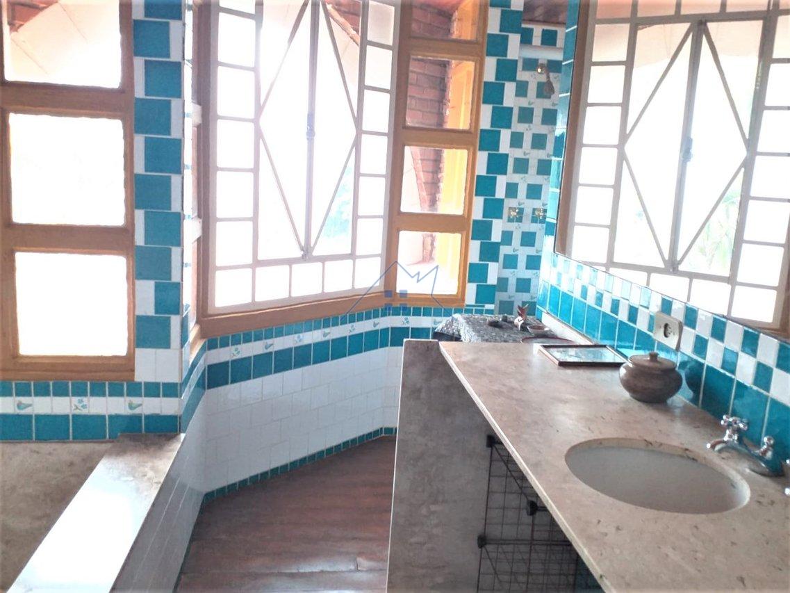 Casa em condomínio 6 dorm 2 suítes 4 vagas Rua José Ponchio Vizzari Campinas - 
