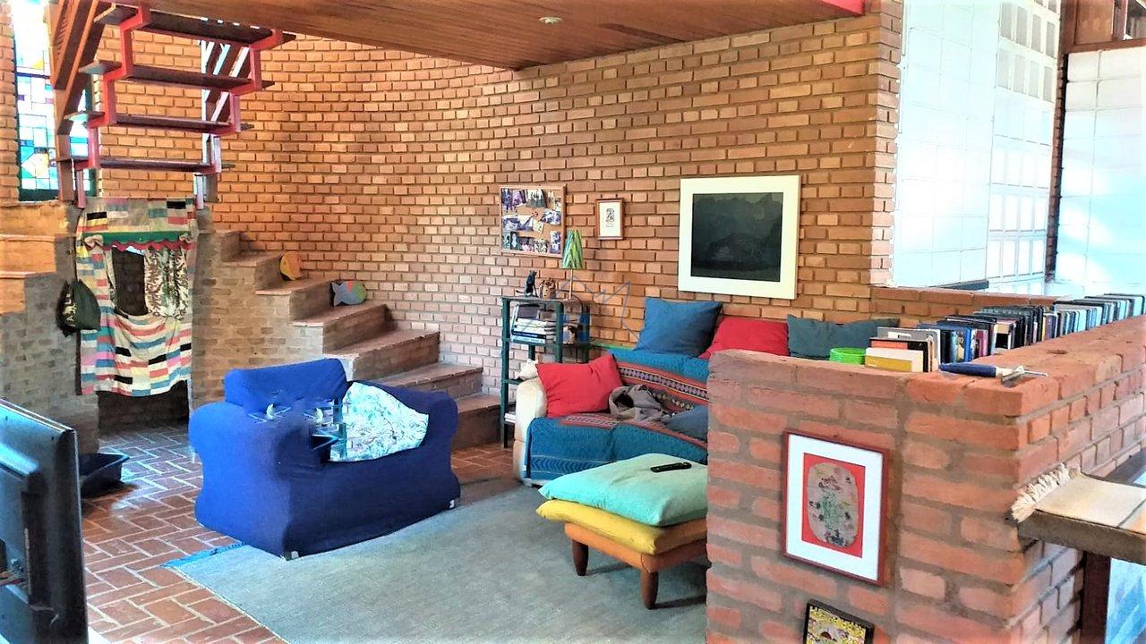 Casa em condomínio 6 dorm 2 suítes 4 vagas Rua José Ponchio Vizzari Campinas - 