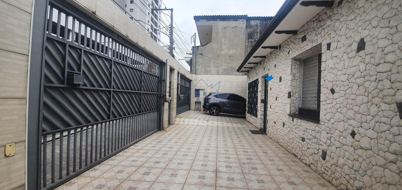 Casa térrea próximo ao metrô Rua Evans São Paulo - 