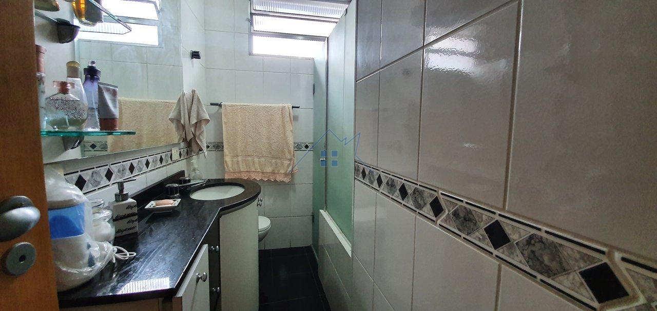 Casa térrea próximo ao metrô Rua Evans São Paulo - 