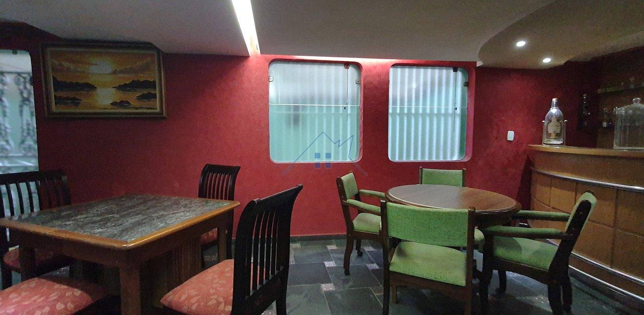 Ampla Casa em São Bernardo com 570m² Rua Antônio Simionato São Bernardo do Campo - 