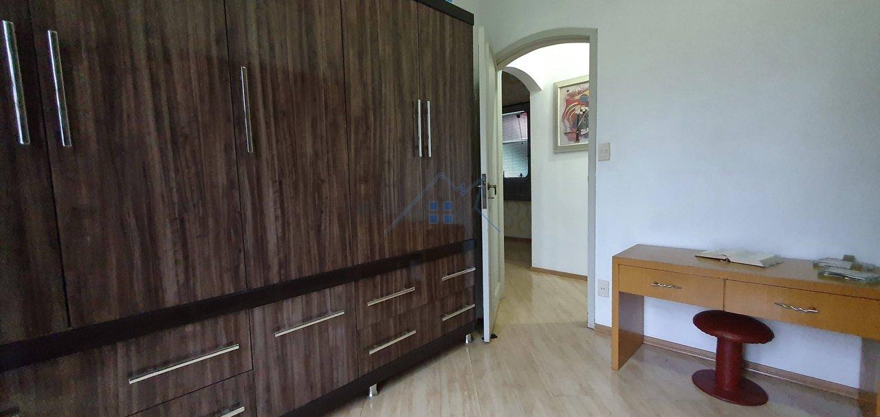Ampla Casa em São Bernardo com 570m² Rua Antônio Simionato São Bernardo do Campo - 