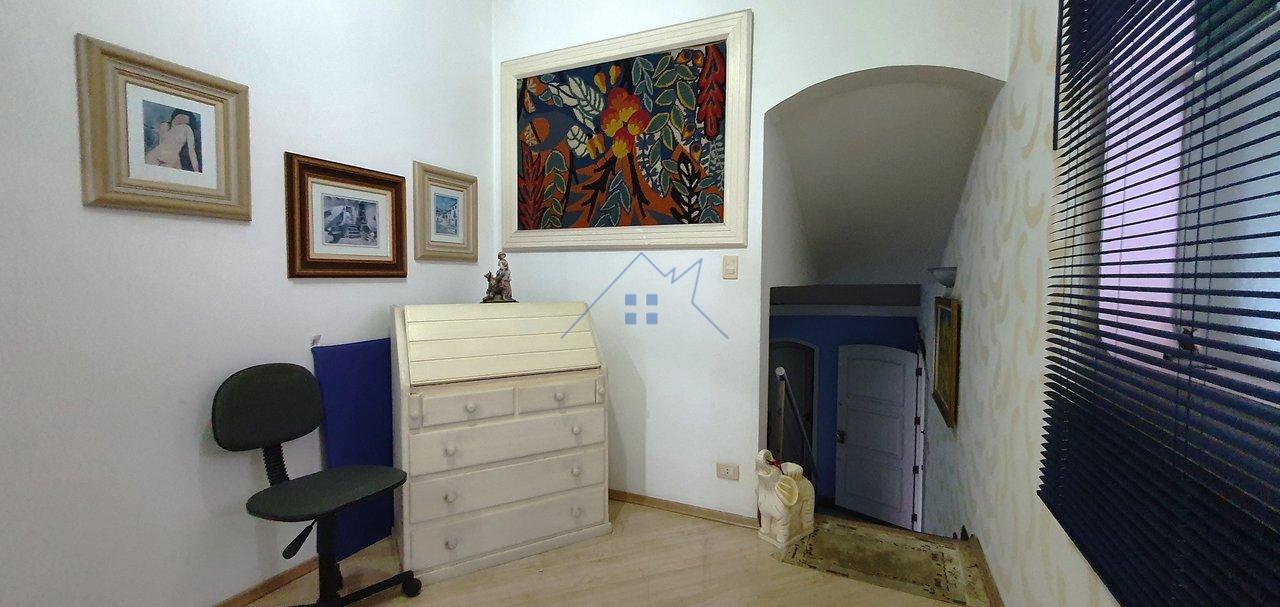 Ampla Casa em São Bernardo com 570m² Rua Antônio Simionato São Bernardo do Campo - 