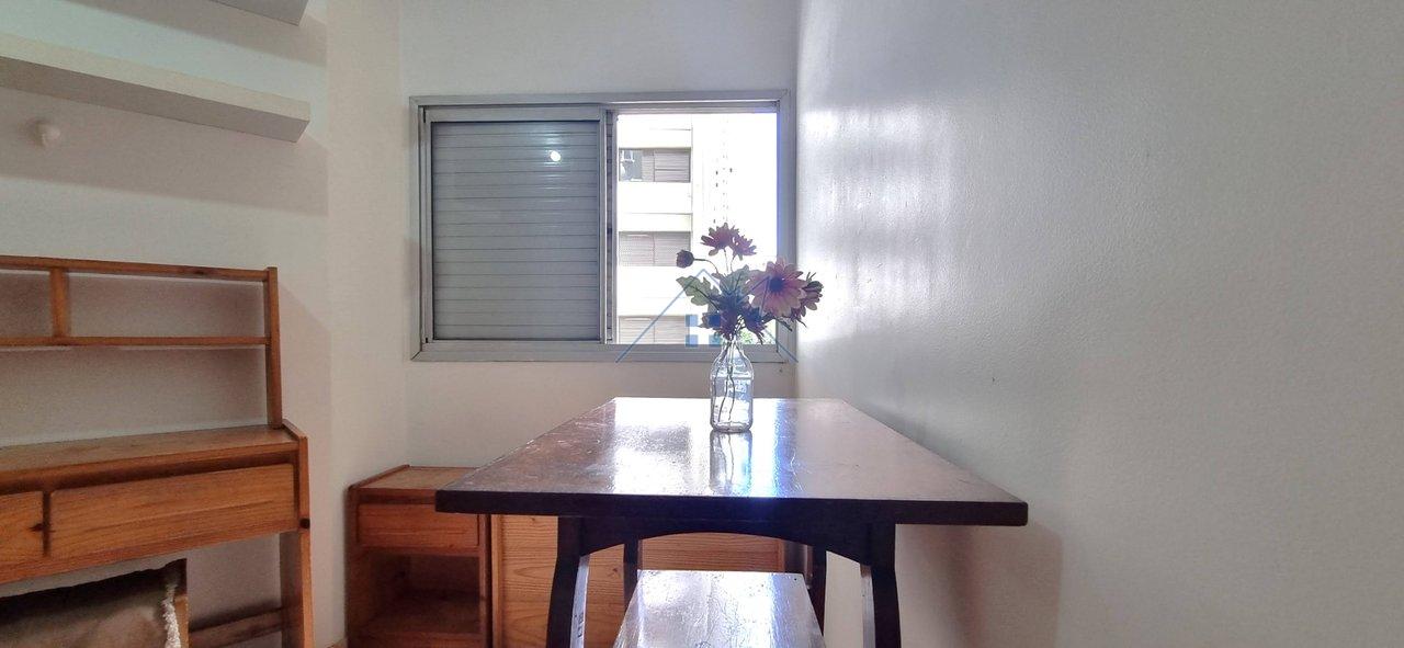 Apartamento 1 dorm Shopping Frei Caneca Rua Dona Antônia de Queirós São Paulo - 