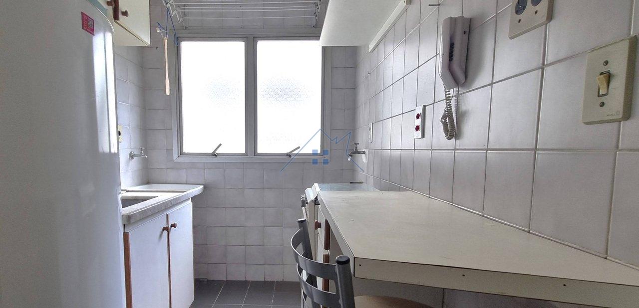 Apartamento 1 dorm Shopping Frei Caneca Rua Dona Antônia de Queirós São Paulo - 