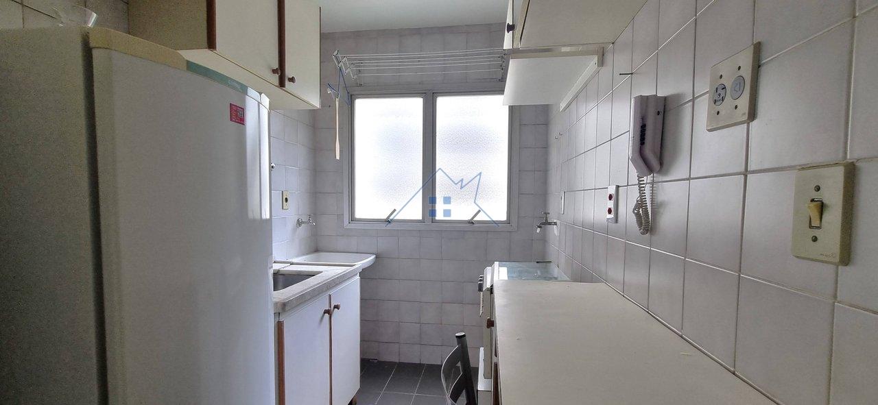Apartamento 1 dorm Shopping Frei Caneca Rua Dona Antônia de Queirós São Paulo - 