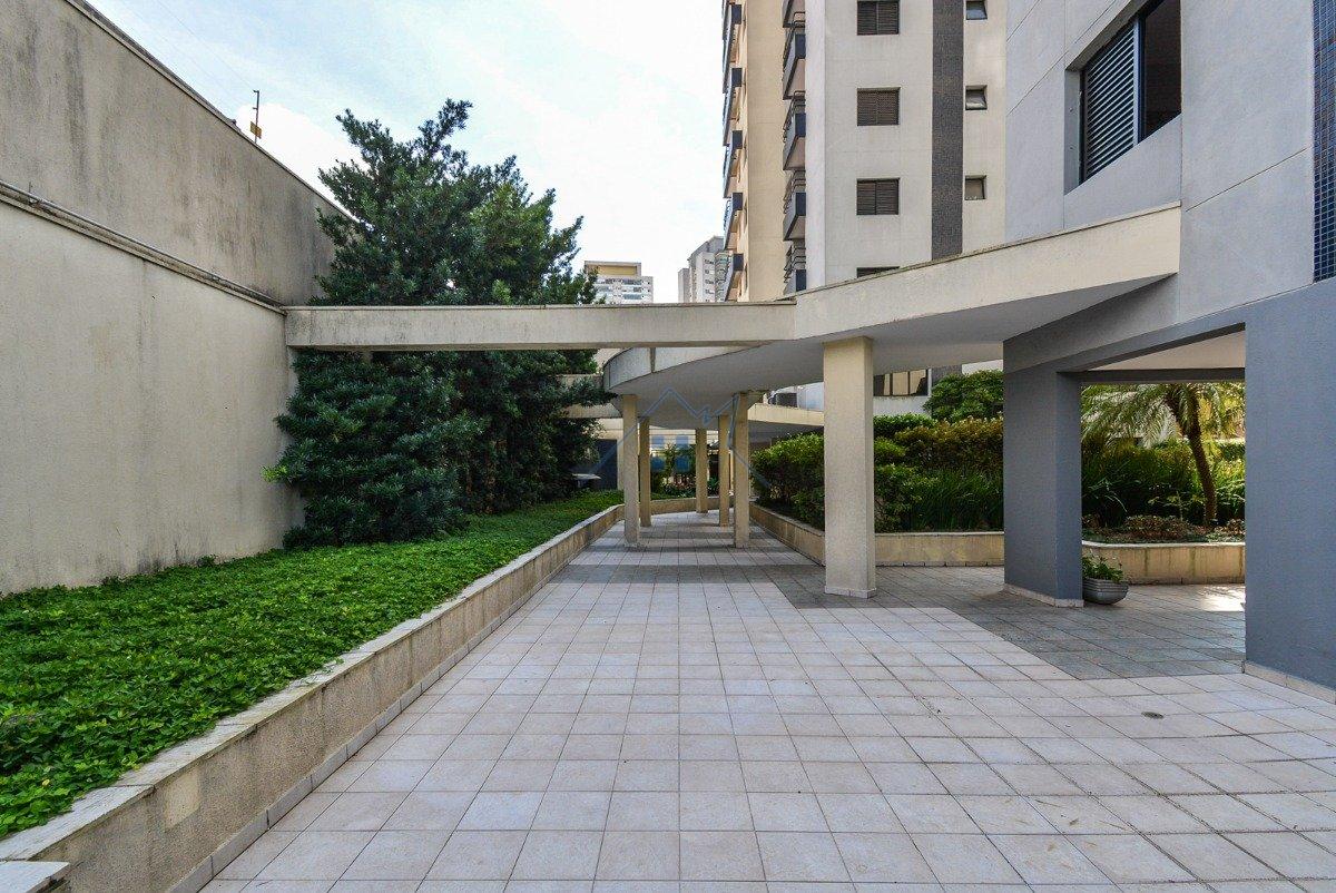 Flat na Saúde com 1 vaga Avenida Bosque da Saúde São Paulo - 