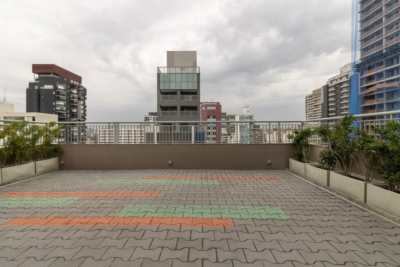 Apartamento em Pinheiros 1 dorm com sacada Rua Alves Guimarães São Paulo - 