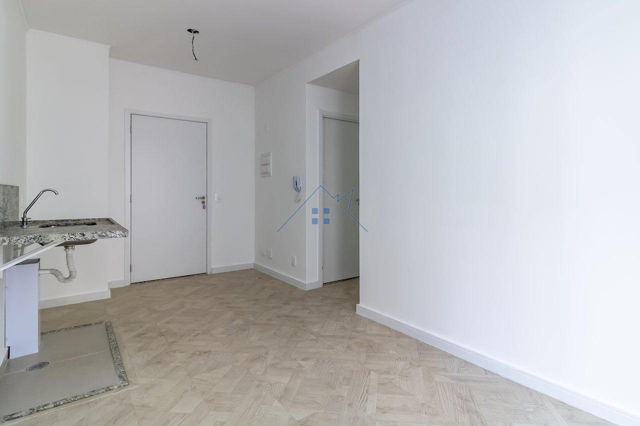 Apartamento em Pinheiros 1 dorm com sacada Rua Alves Guimarães São Paulo - 